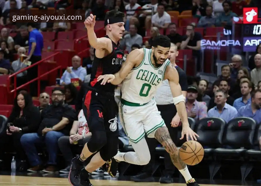 快船18分领先惨遭逆转，爱游戏体育官网如何带你复盘关键转折？